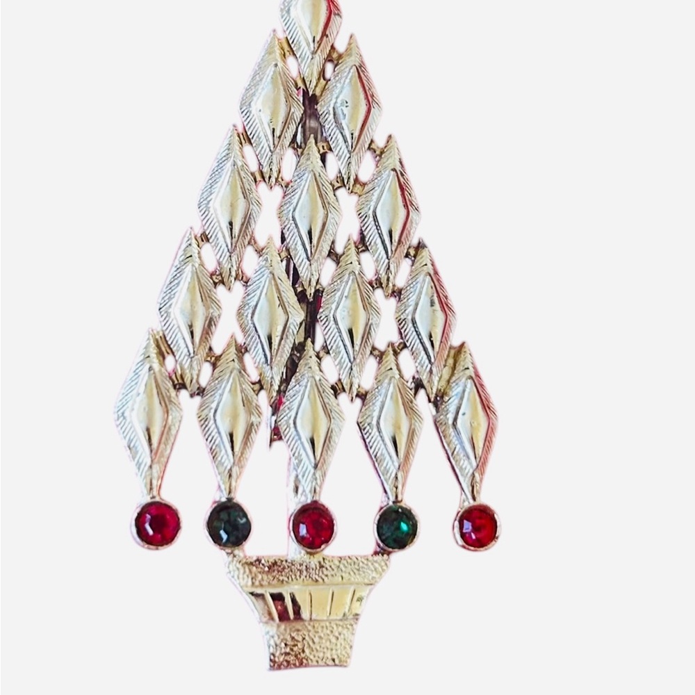 Vintage Tancer Christmas Tree Pin :Brooch